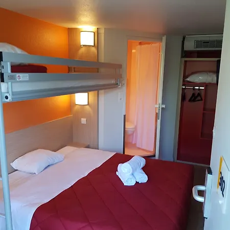 Hotel Premiere Classe Lyon Ouest - *