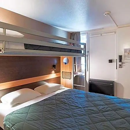 Premiere Classe Lyon Ouest - Hotell *