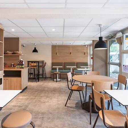 Premiere Classe Lyon Ouest - Tassin-la-Demi-Lune