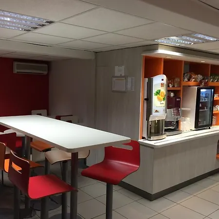 Premiere Classe Lyon Ouest - Hotell