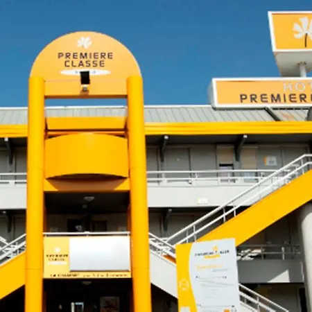 Premiere Classe Lyon Ouest - Hotel *